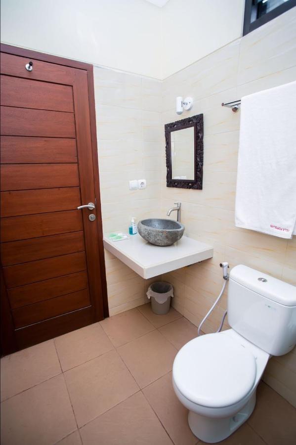 Villa Popolan And Guest House Ubud Exterior foto