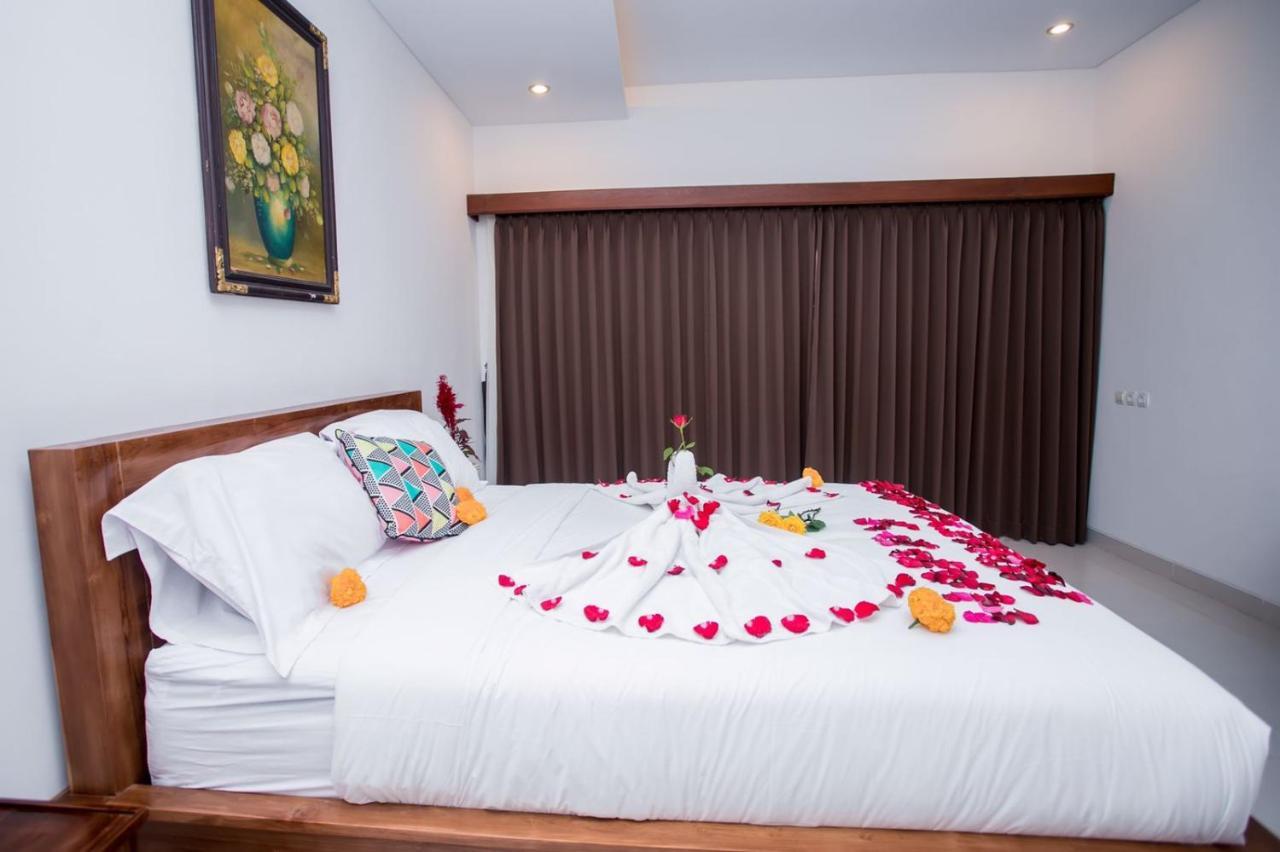 Villa Popolan And Guest House Ubud Exterior foto
