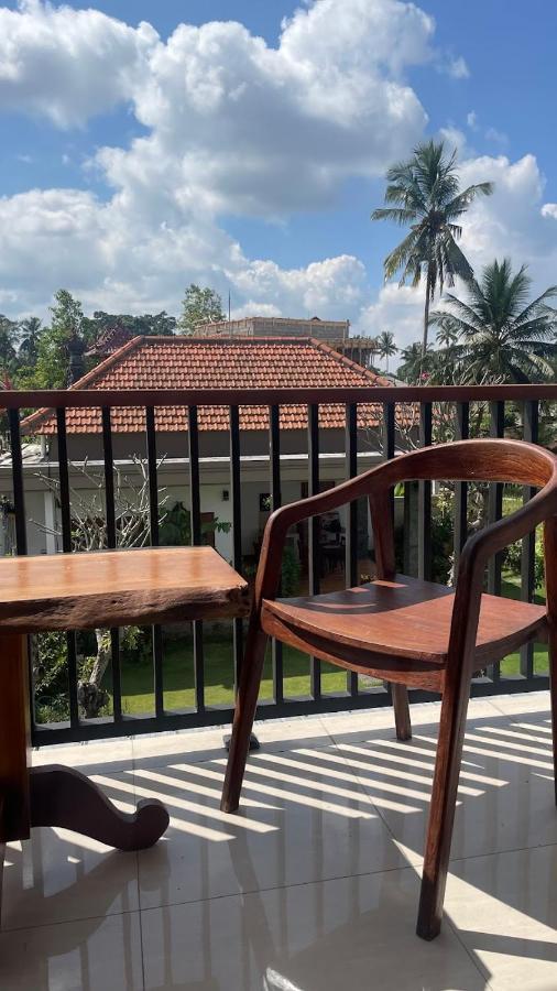 Villa Popolan And Guest House Ubud Exterior foto