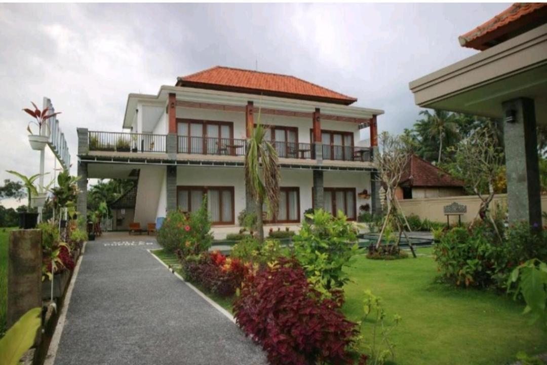 Villa Popolan And Guest House Ubud Exterior foto
